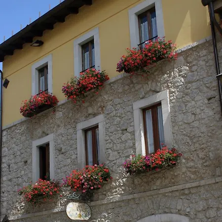 Affittacamere Prato Rosso-3
